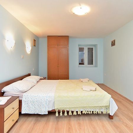 House Biserka 1736 Premantura Kültér fotó