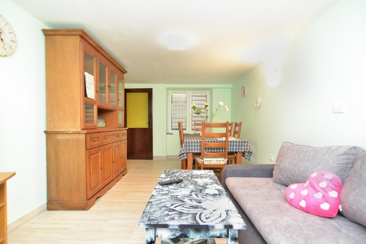 House Biserka 1736 Premantura Kültér fotó