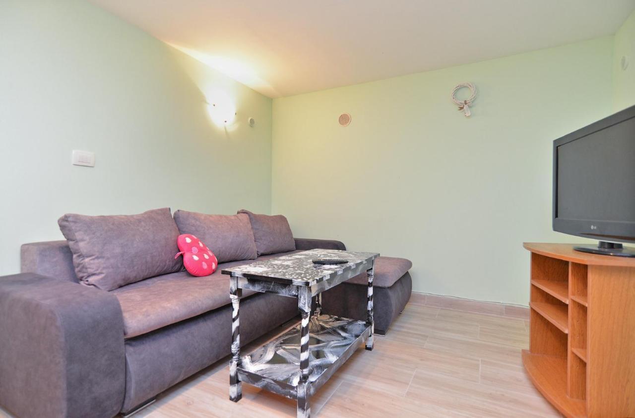 House Biserka 1736 Premantura Kültér fotó